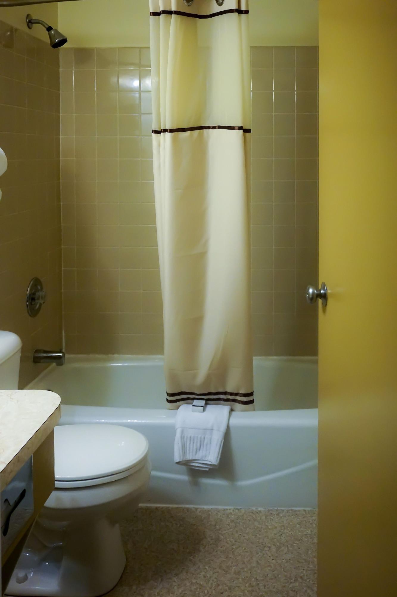 Cocoa Country Motel 2*