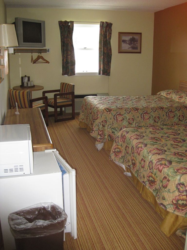 Cocoa Country Motel 2*